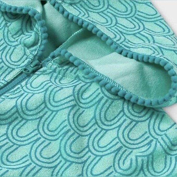 EUC Cat & Jack and Art Class Swim Coverups - Picture 10 of 10